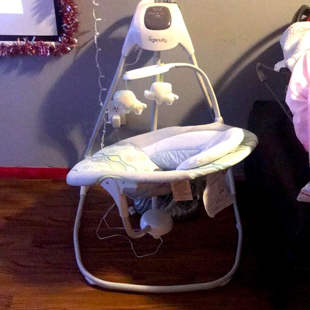 Baby swing